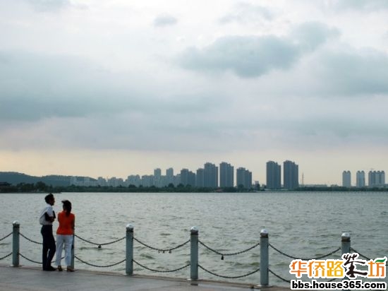 我国人均水资源_徐州地铁最新规划图_徐州人均收入(3)